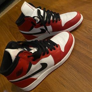 Retro Jordan 1s Chicago